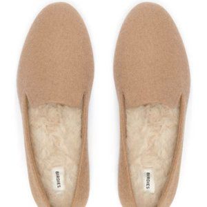 BRAND NEW/NEVER WORN Birdies